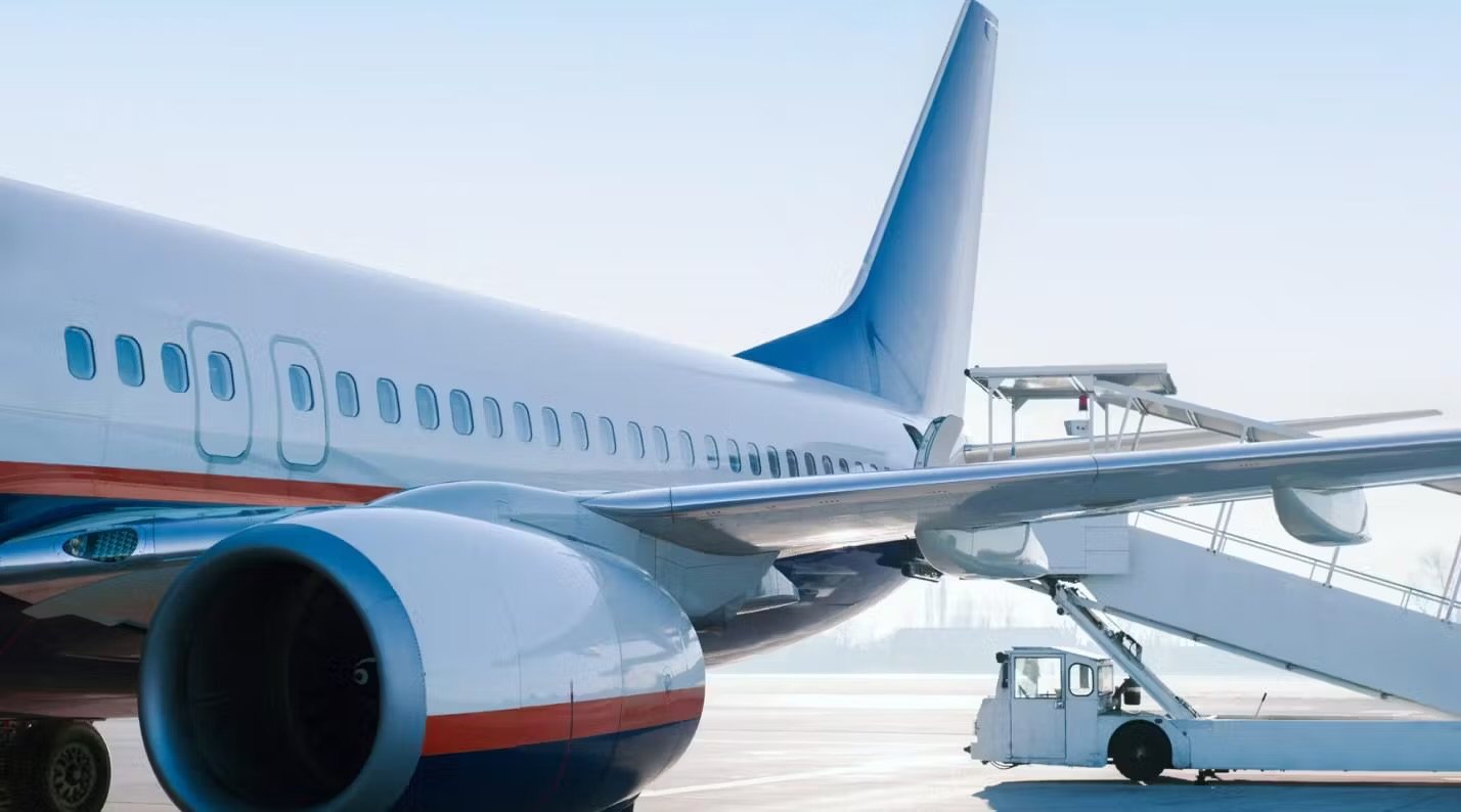 For-Airlines-And-Travel-Agents-Visual-2